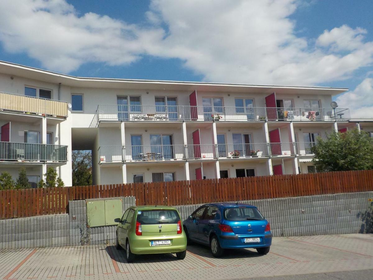 Guest House Beroun Zdice Ngoại thất bức ảnh