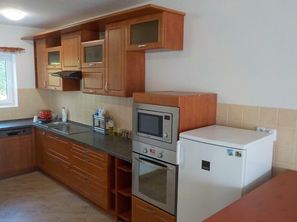 Guest House Beroun Zdice Ngoại thất bức ảnh